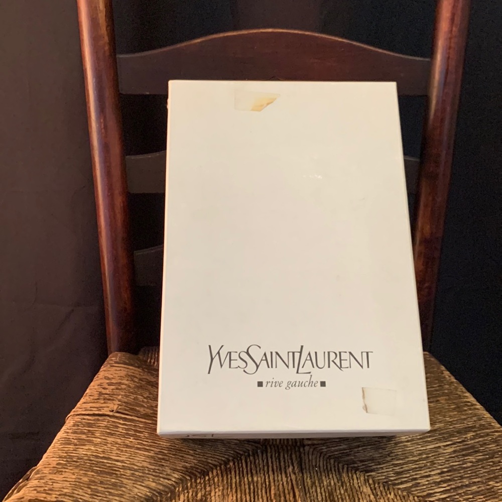 Yves Saint Laurent Diane 90 Moccasin suede pumps - Picture 6 of 6